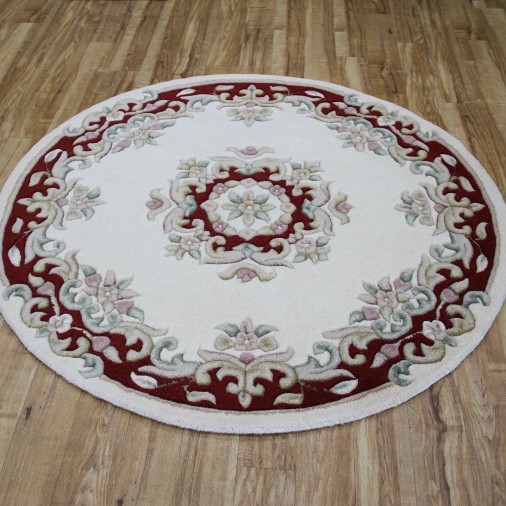 Mumbai Circular rugs in White and Wine